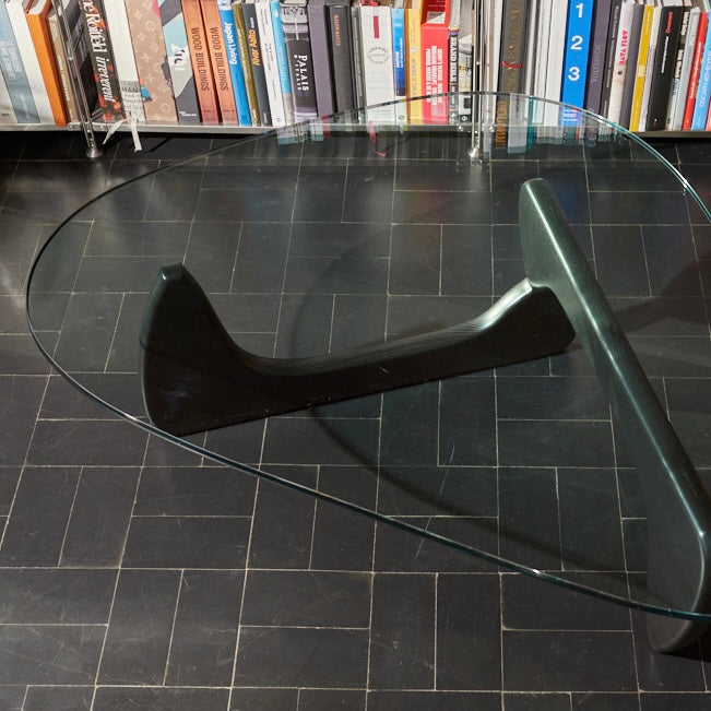 COFFEE TABLE / ISAMU NOGUCHI