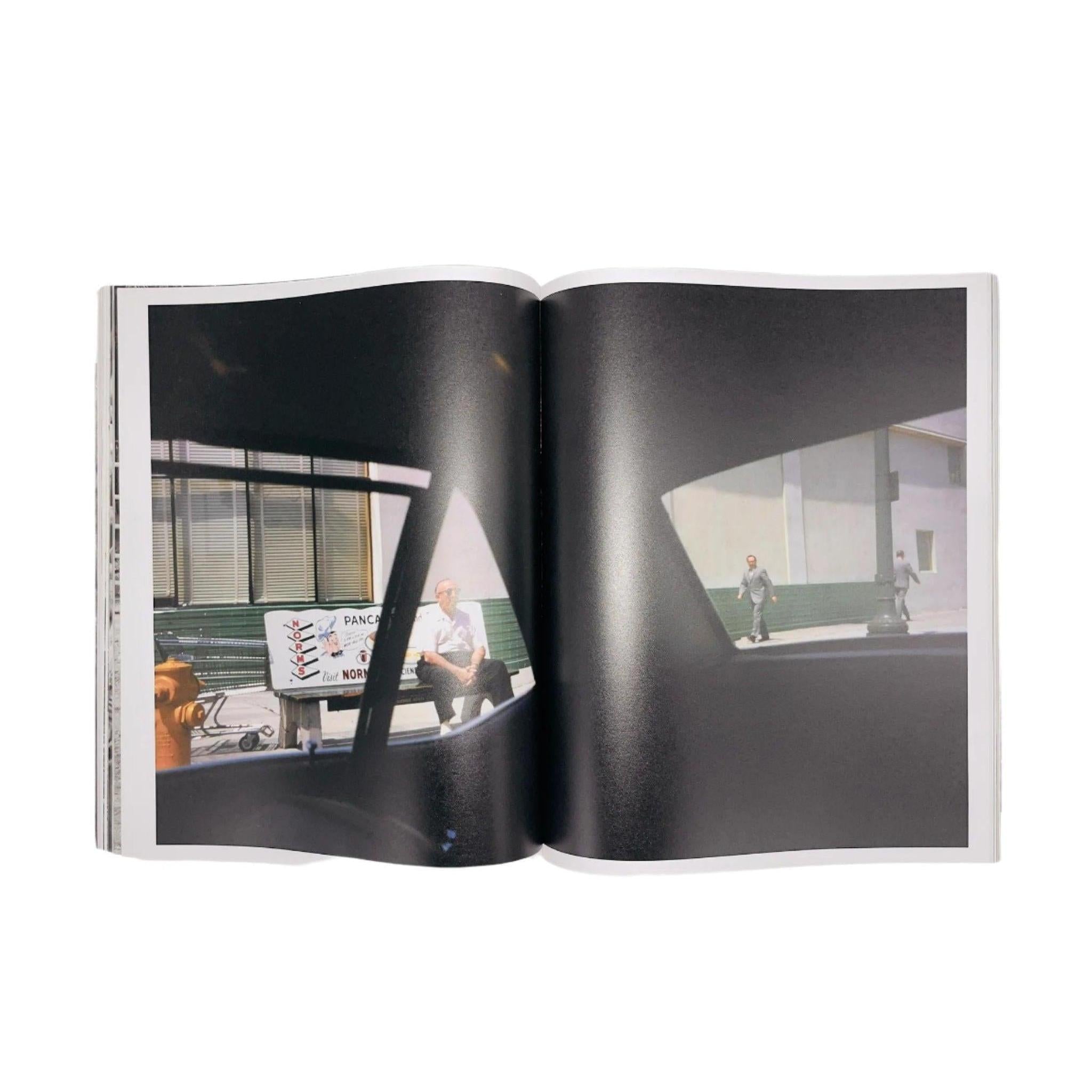 HOLYDAY MAGAZINE #379