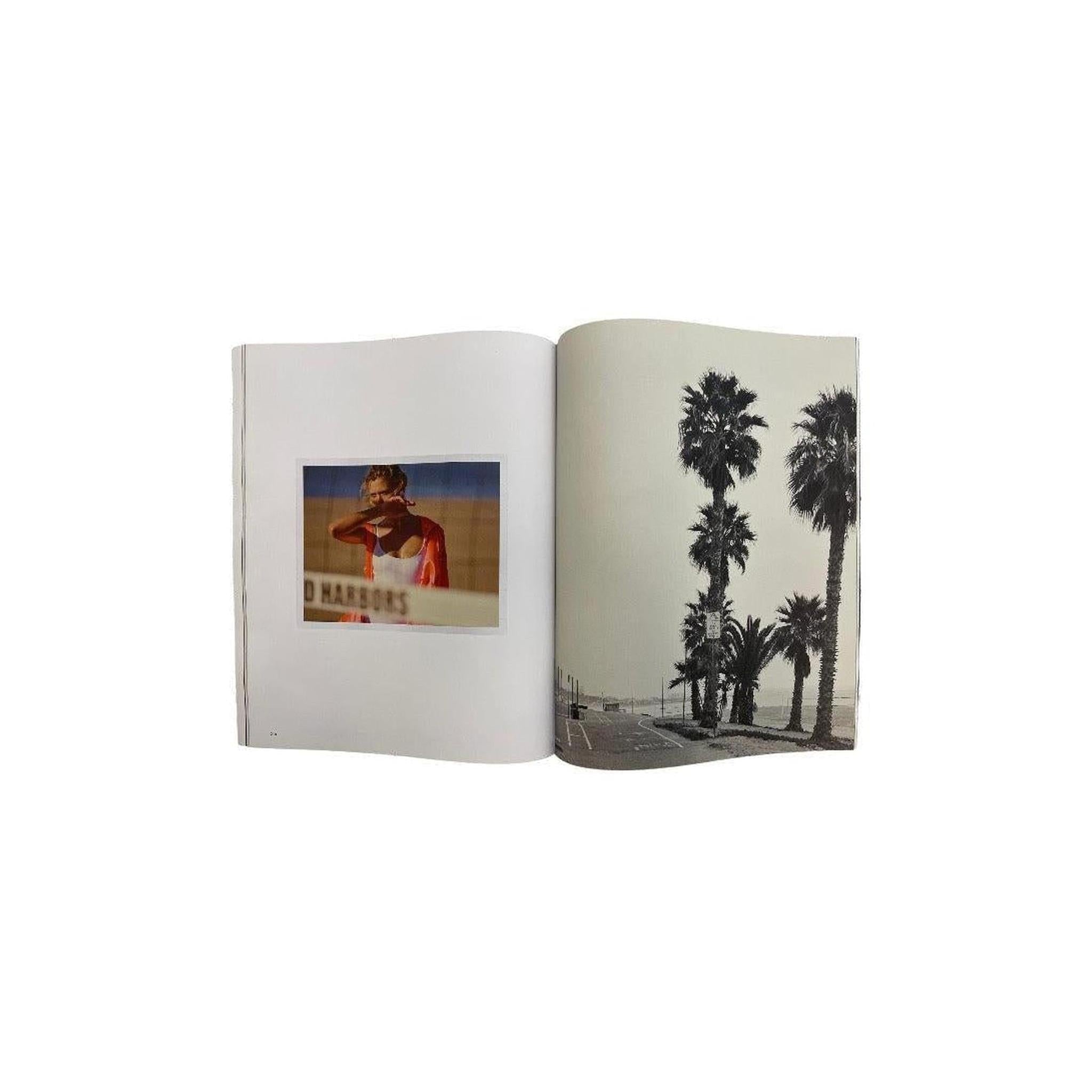 HOLYDAY MAGAZINE #379