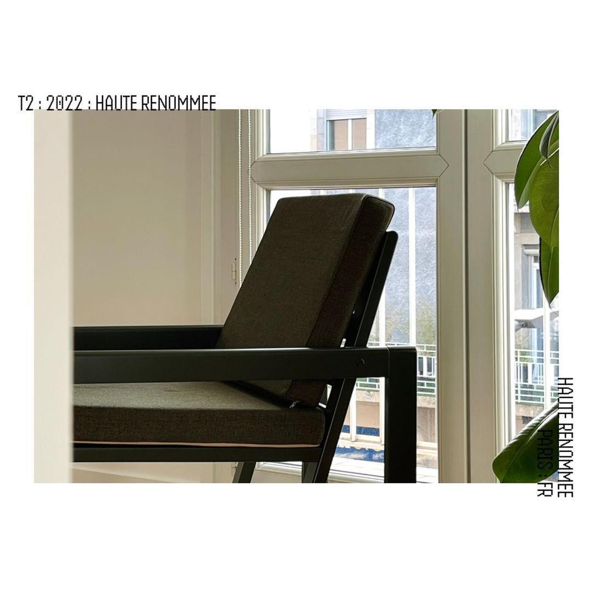 A6_MODERNIST FLAT