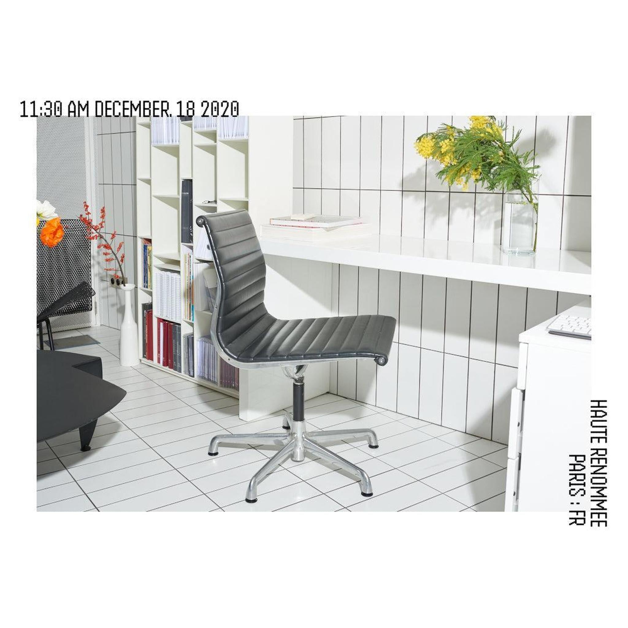 Charles et Ray Eames, Aluminium chair