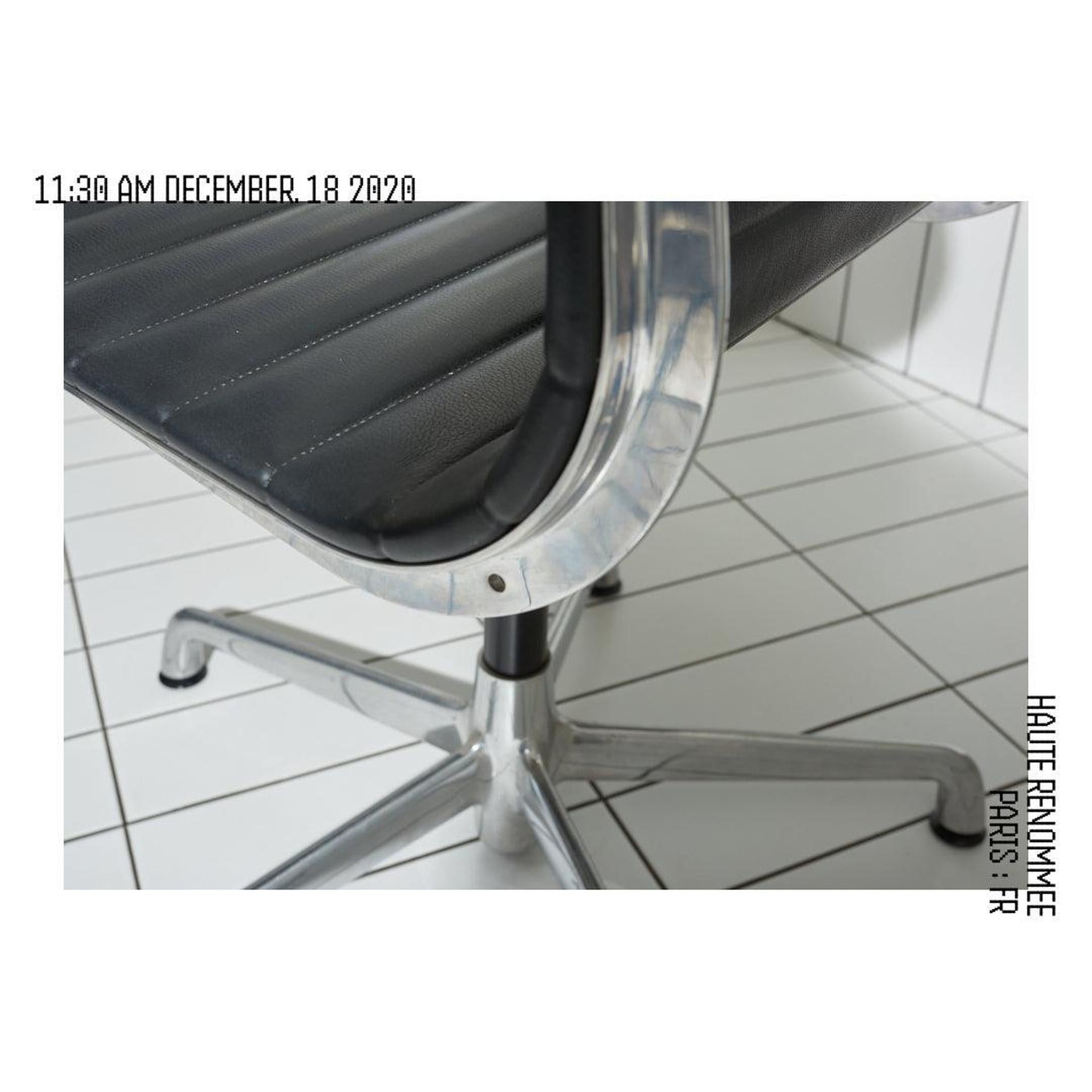Charles et Ray Eames, Aluminium chair